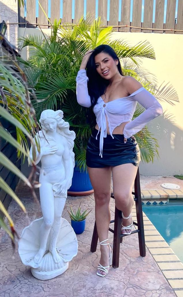 Samantha-Aruba-Heaven-Escorts